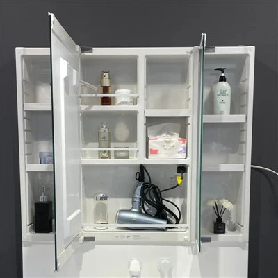 Maquillage à miroir